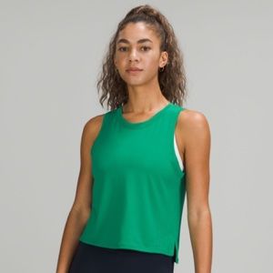 Lululemon train to be tank top